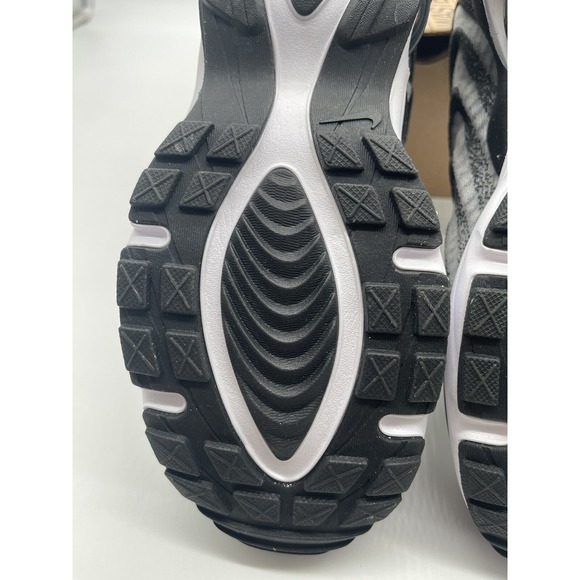 Tried On Men\'s Size 10 - Nike Air Max TW 1 Black White 2022 Custom SKU main image 11